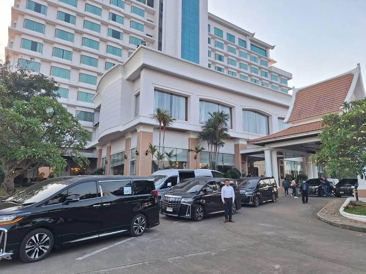 AlphardRent.com รถตู้อัลพาร์ดให้เช่า รถเบนซ์ให้เช่า ราคาถูก 31 659589650 982698794336290 2192634365655047690 n